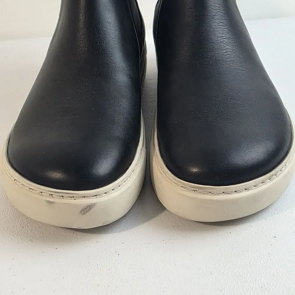 Birkenstock Women's Sz 8 EU 38 Black Leather Bend Chelsea Ankle Booties